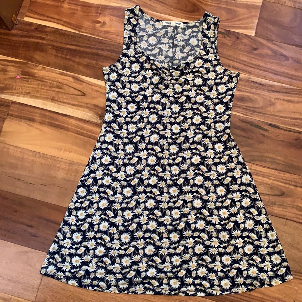 Daisy dress